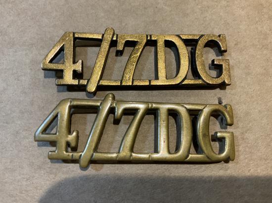 4th/7th Dragoon Guards brass shoulder titles
