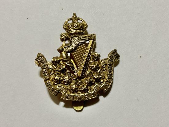 8th (Irish) Battalion The Kings Liverpool Regiment cap badge