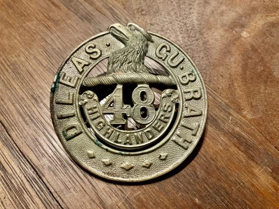 Canadian 48th Highlanders glengarry badge