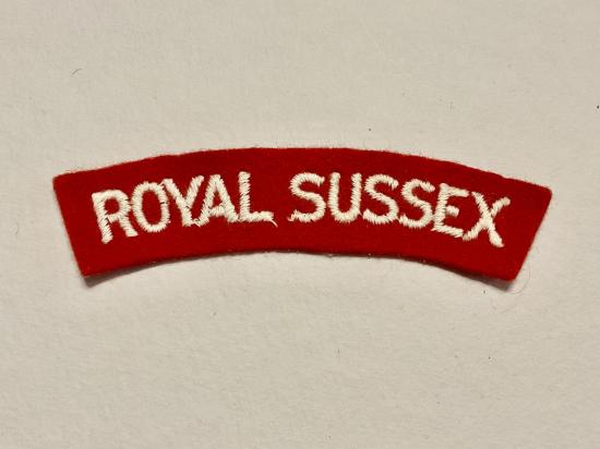 WW2 ROYAL SUSSEX cloth shoulder title
