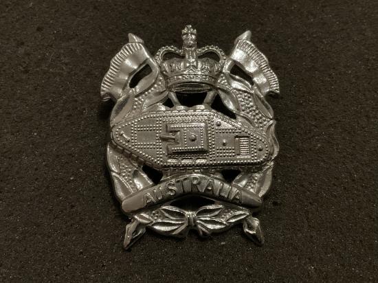 Royal Australian Armoured Regiment chrome metal hat badge