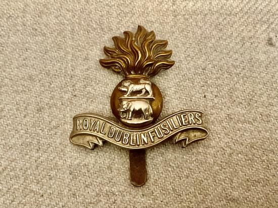 WW1 Royal Dublin Fusiliers O.R s cap badge