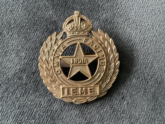 WW2 British Indian Army I.E.M.E Bronze O.S.D cap badge