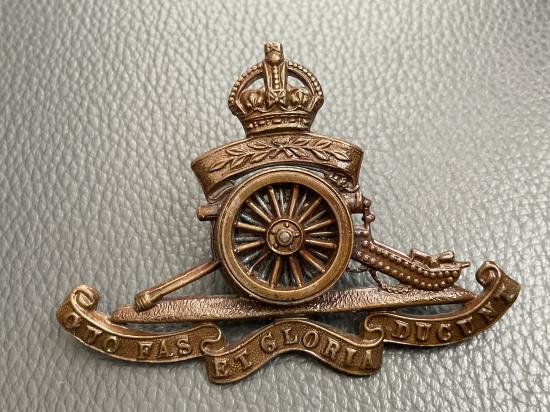 Post 1902 Territorial Royal Artillery O.S.D cap badge