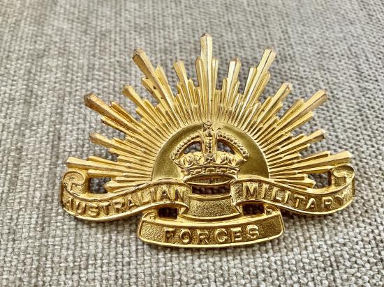 Australian Military Forces 4th Pattern Rising Sun cap badge