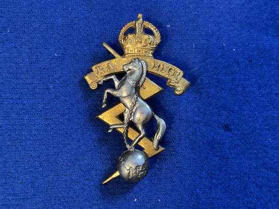 Royal Australian Electrical & Mechanical engineers cap badge