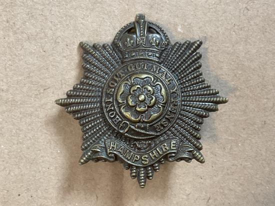 The Hampshire regiment O.S.D cap badge
