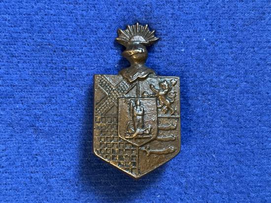 WW1 19th County of London Bn collar badge