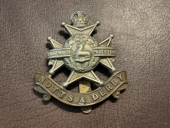 Sherwood Foresters (Notts & Derby) cap badge