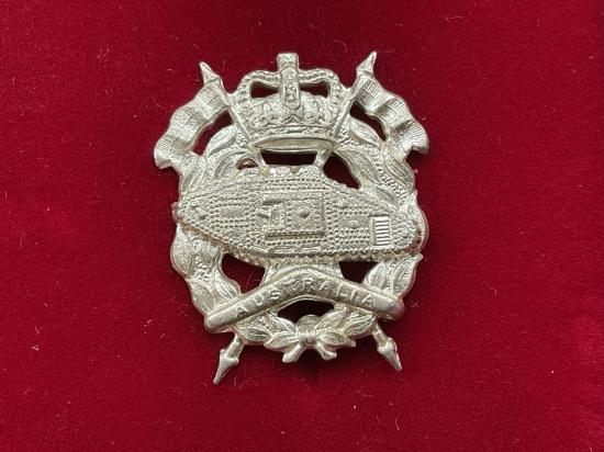 Royal Australian Armoured Corps 1953-60s collar badge