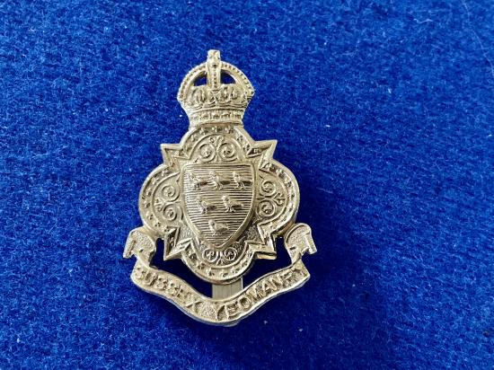 K/C Sussex Yeomanry anodised cap badge