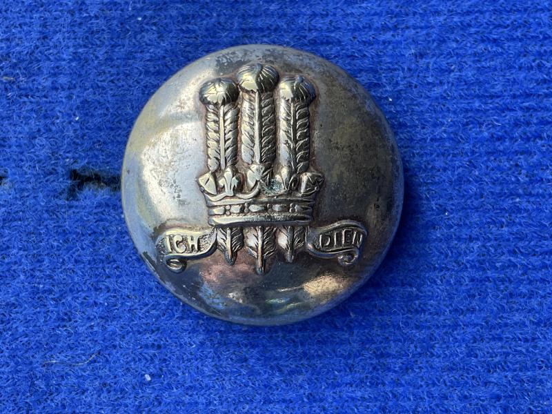 Indian 1st Battalion Frontier Force officers silver button