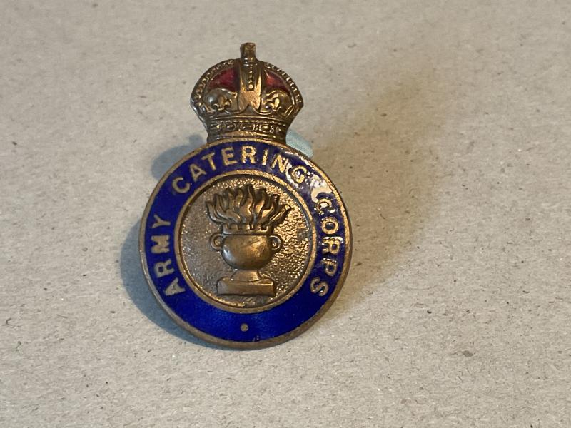 WW2 Army Catering Corps enamelled cap badge ?