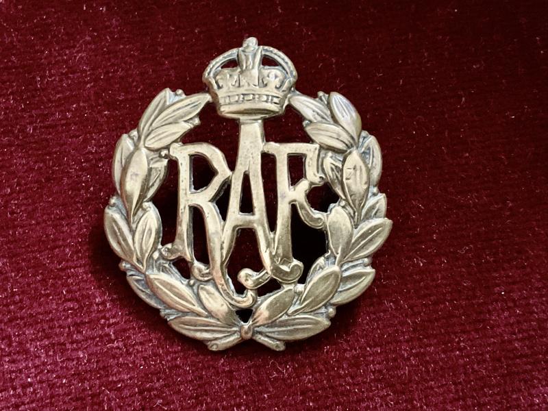 WW2 R.A.F other ranks cap badge