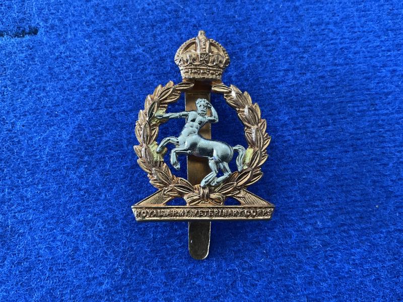 WW2 Royal Army Veterinary Corps cap badge