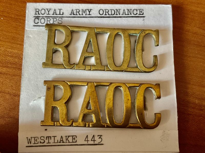 WW2 R.A.O.C (Royal Army Ordnance Corps) shoulder titles