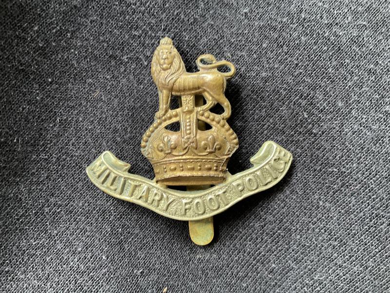 Military Foot Police cap badge 1902-26