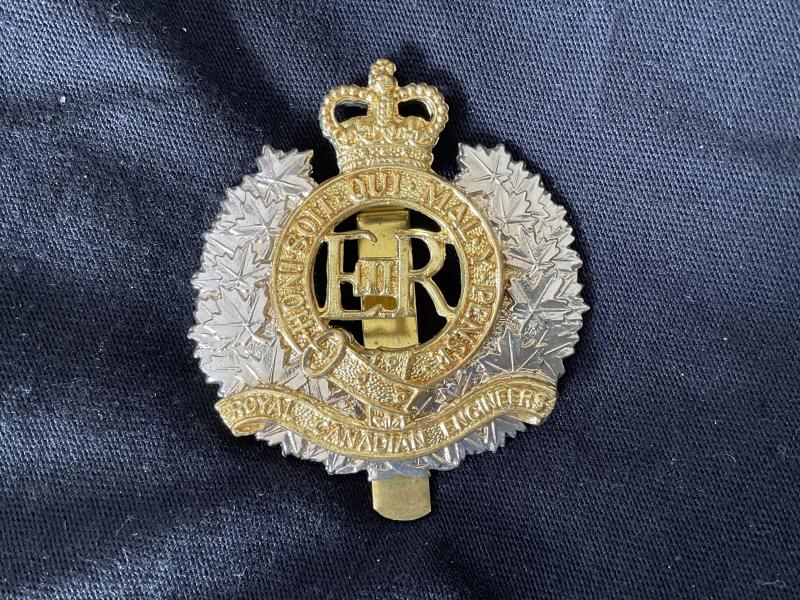 Q/C Royal Canadian engineers cap badge