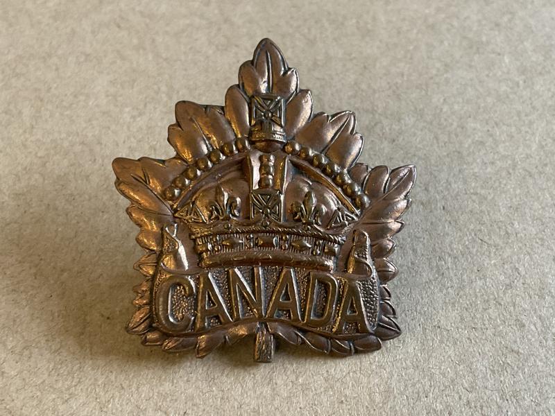 Gradia Militaria | WW1 Canadian General service cap badge