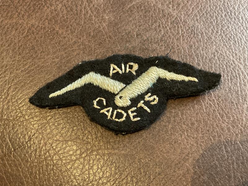 Early Air Cadet cloth badge