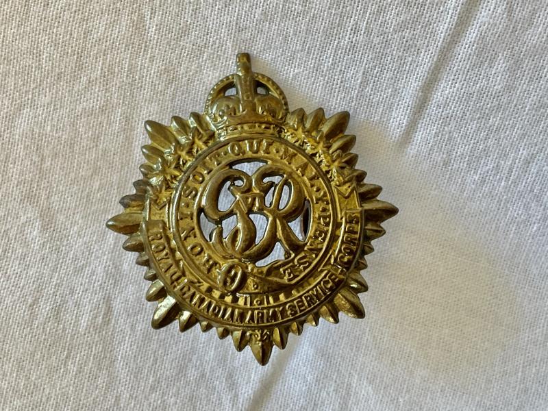 WW2 R.C.A.S.C brass collar badge