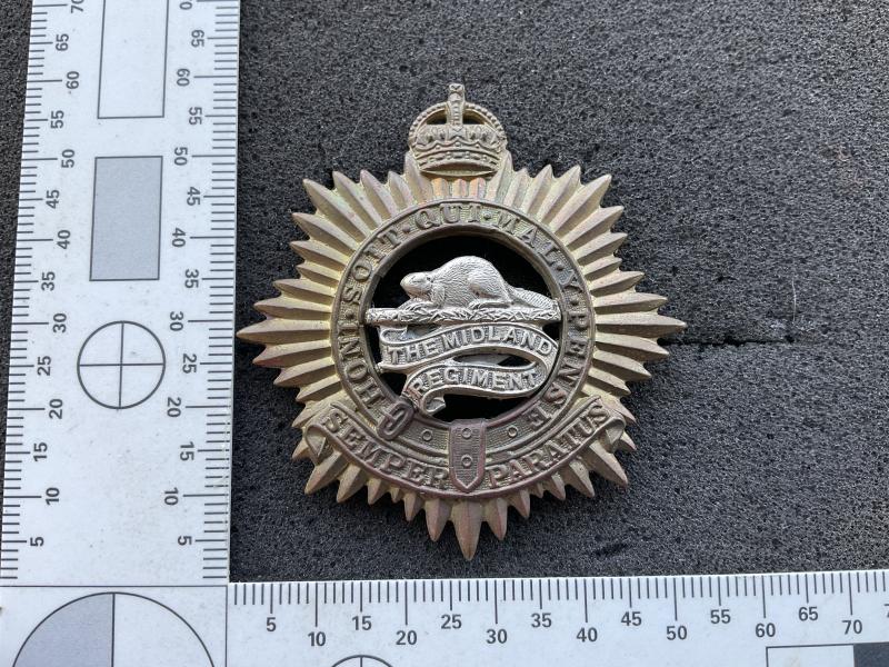 WW2 The Midland Regt (Northumberland & Durham) cap badge