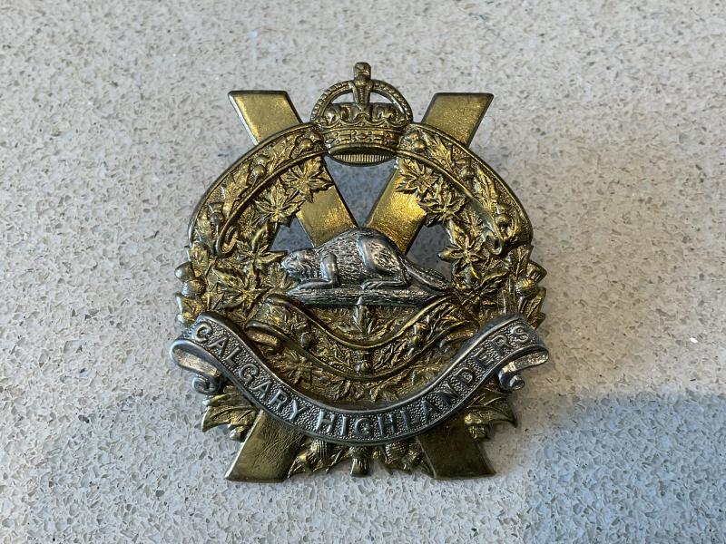 WW2 Canadian Calgary Highlanders cap badge