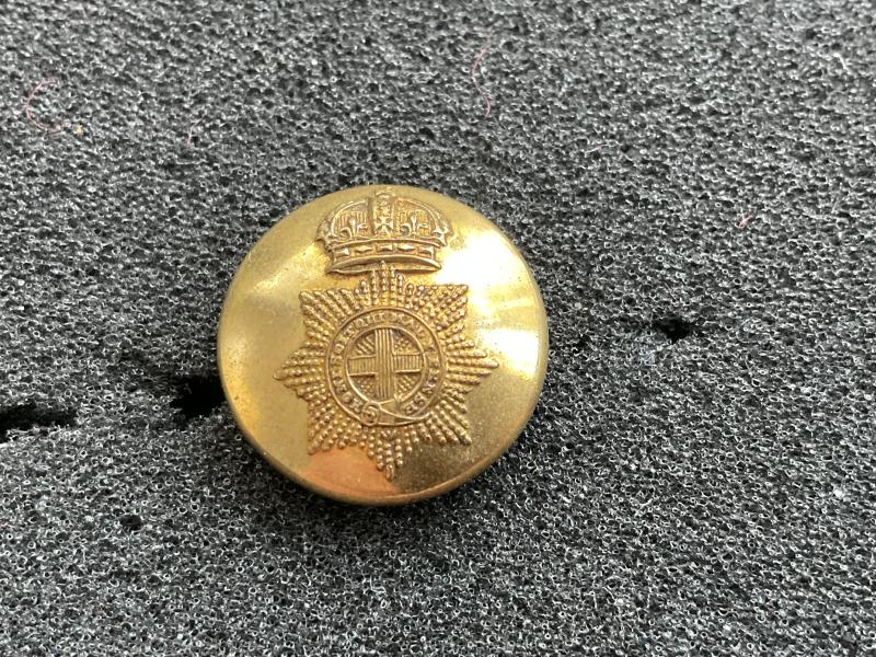 Military Knights of Windsor, Coatee button