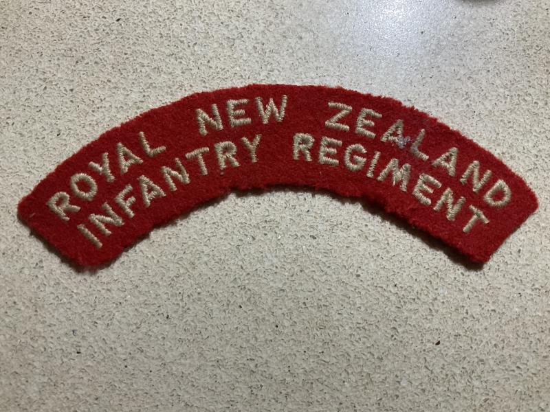 ROYAL NEW ZEALAND INFANTRY REGIMENT shoulder title