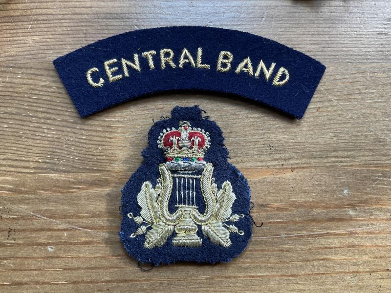 R.A.F CENTRAL BAND sleeve badges (Mylar version)