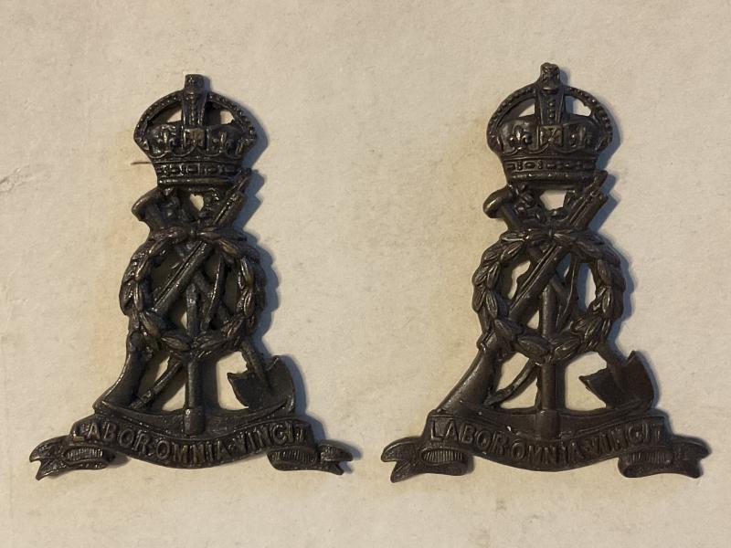 WW2 Pioneer Corps O.S.D collar badges