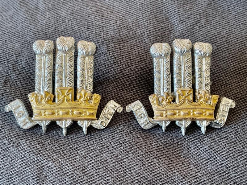 WW2 Indian Army K.E.O Cavalry officers collar badges