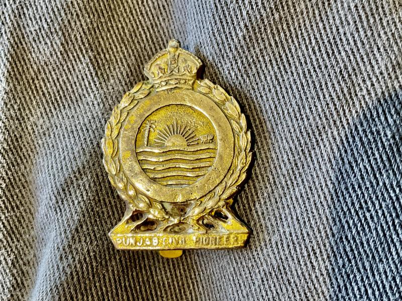Punjab Civil Pioneers cap badge