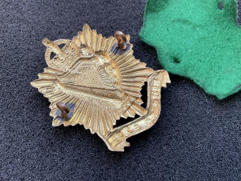K/C Irish Regiment of Canada cap badge