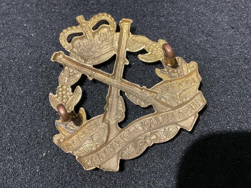 Royal Australian Infantry Corps cap badge 1953-60s