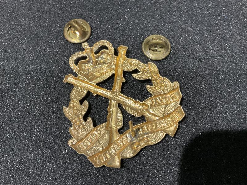 Royal Australian Infantry Corps cap badge early 1960