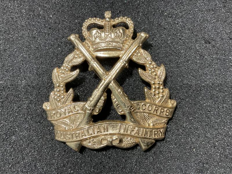 Royal Australian Infantry Corps cap badge 1960s