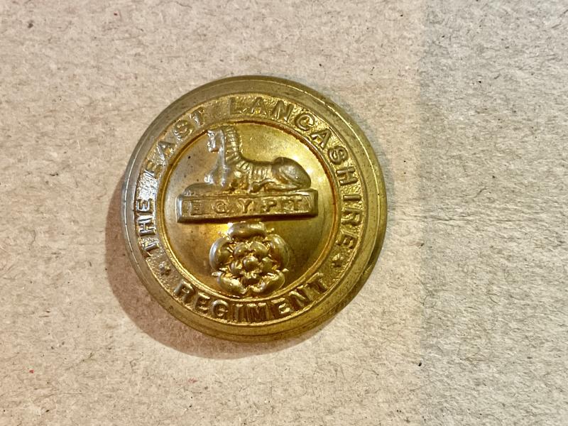 THE EAST LANCASHIRE REGIMENT officers button