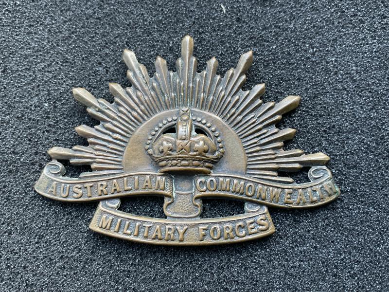 WW1/2 Australian Rising Sun slouch hat badge by Stokes