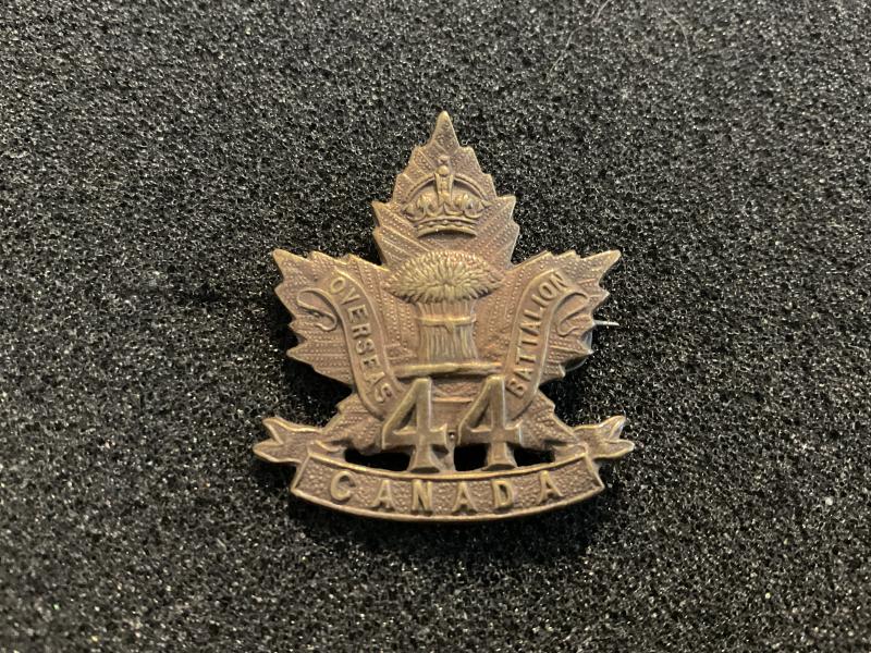 WW1 C.E.F 44th Overseas Battalion collar badge