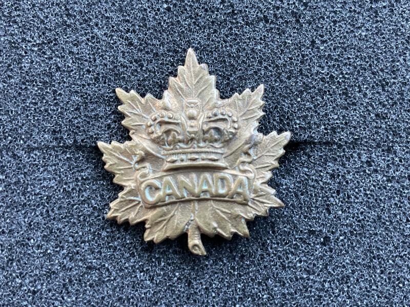 Boer War Canadian General service collar badge by GAUNT