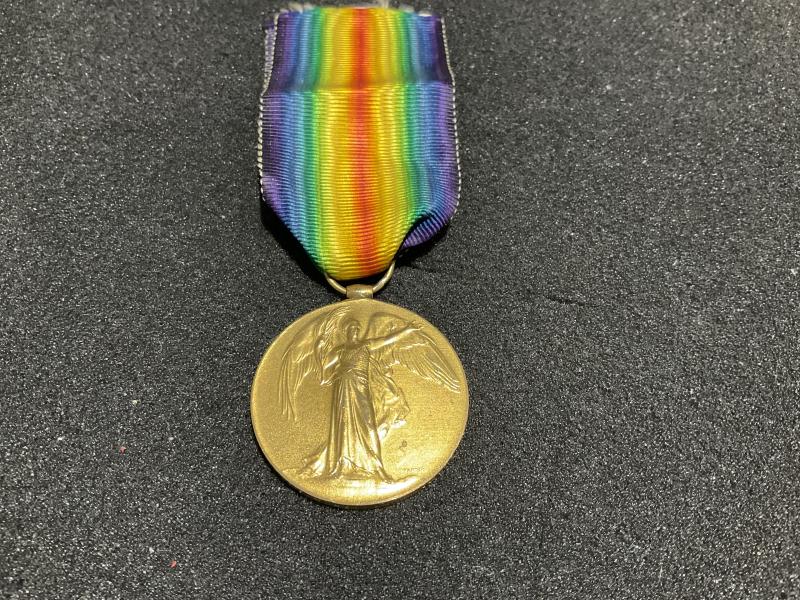 Victory medal; L-29595 A.SGT E.V DAVY