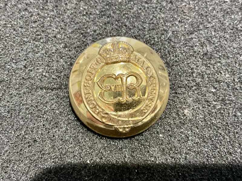 Edward VIII British/ Commonwealth Staff officers button