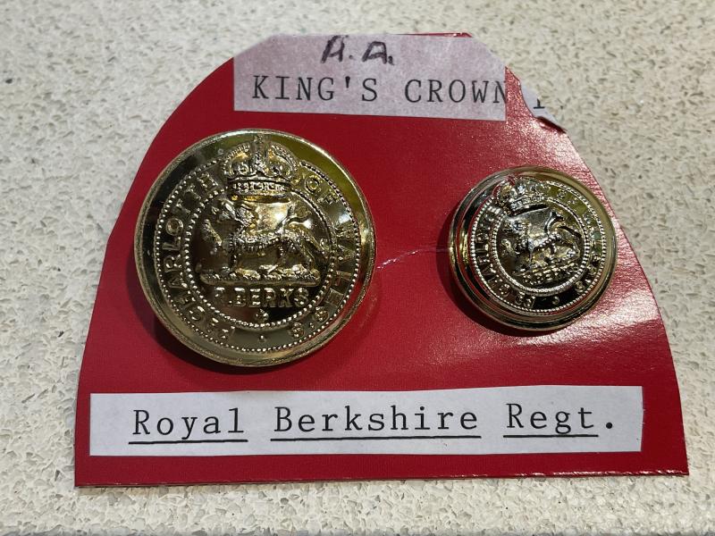 K/C Royal Berkshire Regiment anodised buttons