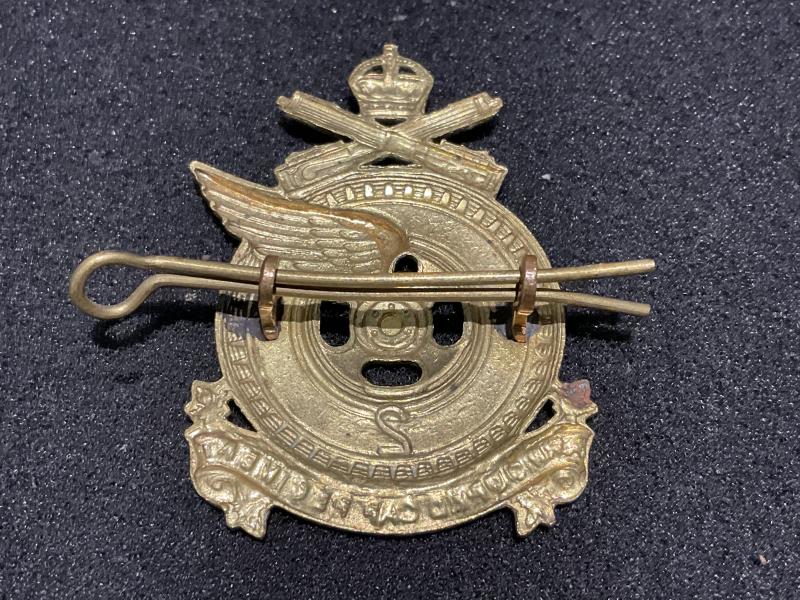 WW2 Canadian 2nd Armoured car Regiment cap badge