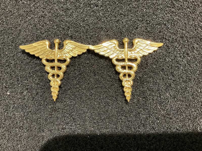 U.S Army Medical officers collar badges