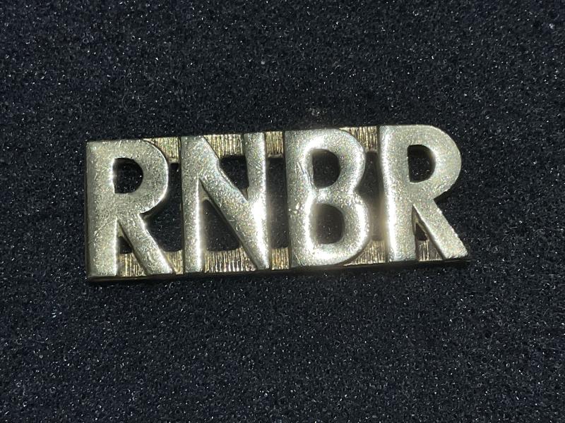 WW2 Canadian R.N.B.R brass shoulder title