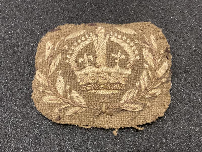 Post 1902 British/ Commonwealth Cloth W.O sleeve crown