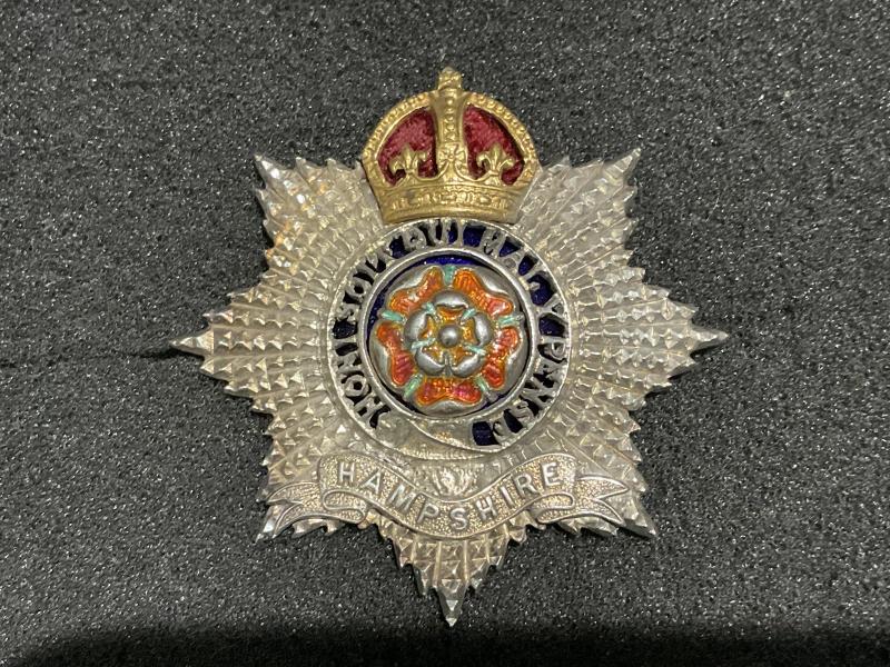 Hampshire Regiment officers cap badge 1902-46