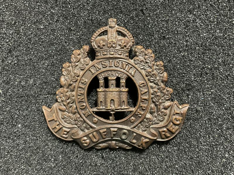 WW1/2 The Suffolk Regiment O.S.D cap badge